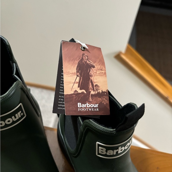 Barbour Mens Rainboot - NWT size 7 ($100 retail) - Picture 3 of 7
